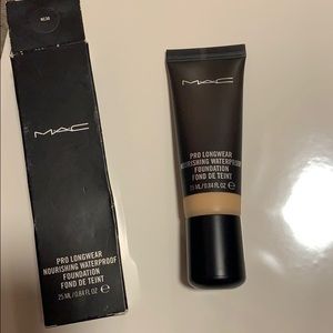 Mac foundation